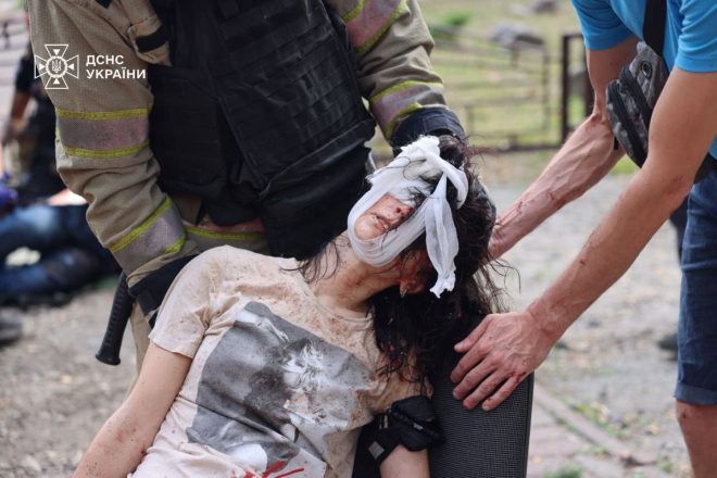 Russians Bomb Kharkiv Civilians Again: Is the US Complicit? — Russians bomb Kharkiv civilians, US support for Ukraine 2025, Putin aggression against Ukraine
