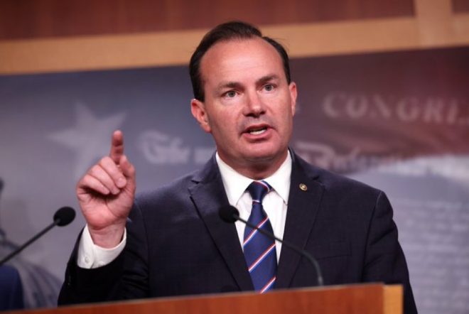Senator's Bold Move: No Re-Election for Deficit Offenders! — federal deficit reform, Congress re-election policy, Mike Lee amendment proposal