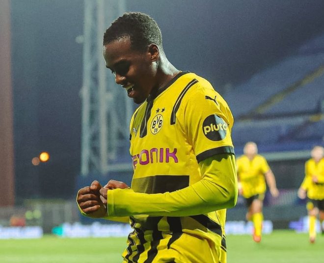Shocking Chelsea Move: Bynoe-Gittens Deal on the Brink? — Chelsea transfer news, Jamie Bynoe-Gittens bid, Borussia Dortmund negotiations
