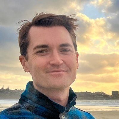 Shocking Donation: Ulbricht's 300 BTC Windfall Raises Eyebrows! — Bitcoin donation news, cryptocurrency wallet transfers, Ross Ulbricht support 2025