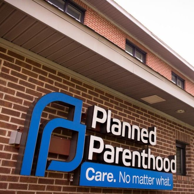 Supreme Court's Shocking Move: Planned Parenthood Cut Off! — Supreme Court abortion ruling, South Carolina Planned Parenthood ban, Medicaid funding for abortion providers