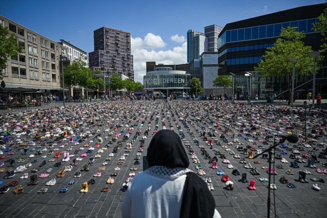 Thousands of Shoes in Almere: A Bold Protest Against War — children’s shoe protest Almere, Gaza conflict demonstrations 2025, symbolic art installations human rights