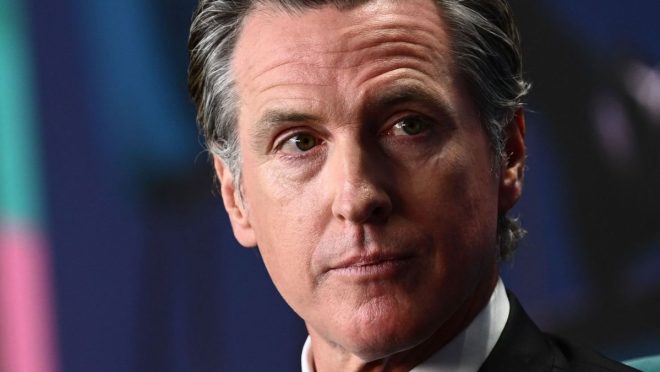 Trump Calls for Newsom's Arrest: Political Bombshell! — Trump Newsom Arrest Controversy, California Governor Arrest Update, Political Endorsements 2025