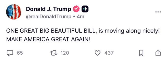 Trump's Late-Night Vigil: Is He the Ultimate Workaholic? — Donald Trump Update, Presidential Night Watch, American Legislative News