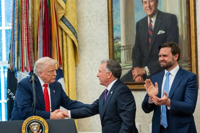Trump's Shocking Call for Iran Talks: Why Now? — Iran diplomatic relations, Trump foreign policy 2025