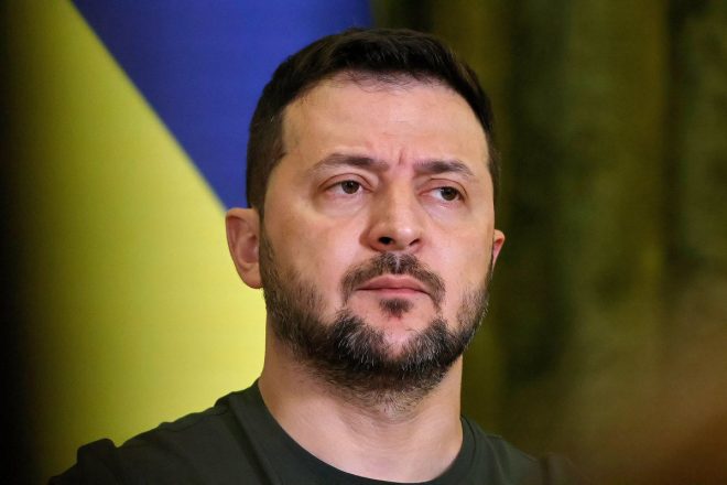 Ukraine's Underwater Strike: A Game-Changer in Crimea? — Ukraine military operations, Crimea bridge explosion, underwater warfare tactics