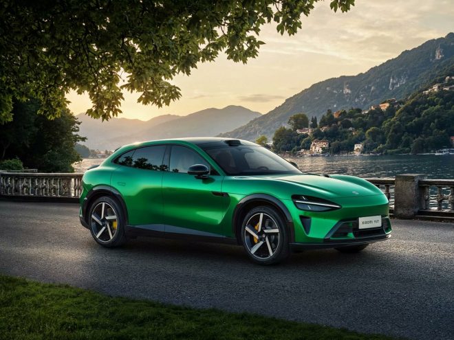 "Xiaomi's YU7 SUV Shatters Records with 200,000 Pre-Orders in 3 Minutes - Cheaper Than Tesla Model Y!" — Xiaomi YU7 SUV launch, China car market news
Electric vehicle record-breaking pre-orders, Xiaomi YU7