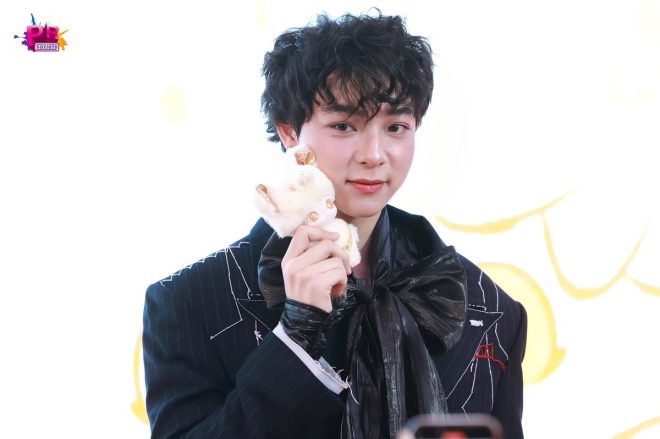 บาส หัสณัฐ เปิดตัว DIMOO รุ่นลิมิเต็ด!?
ความร่วมมือไทย-จีน สร้างกระแสฮือฮา! — บาส หัสณัฐ 2025, DIMOO Thailand Edition