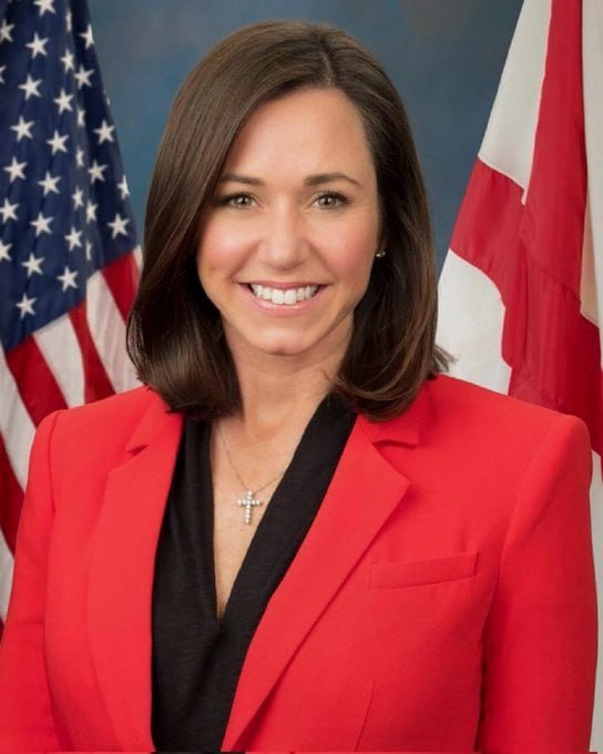 "🚨AL Senator Britt's Bill: No Voting for Illegal Immigrants - Do You Agree or Disagree?" — Alabama immigration voting bill, Katie Britt legislation, illegal immigrant voting ban