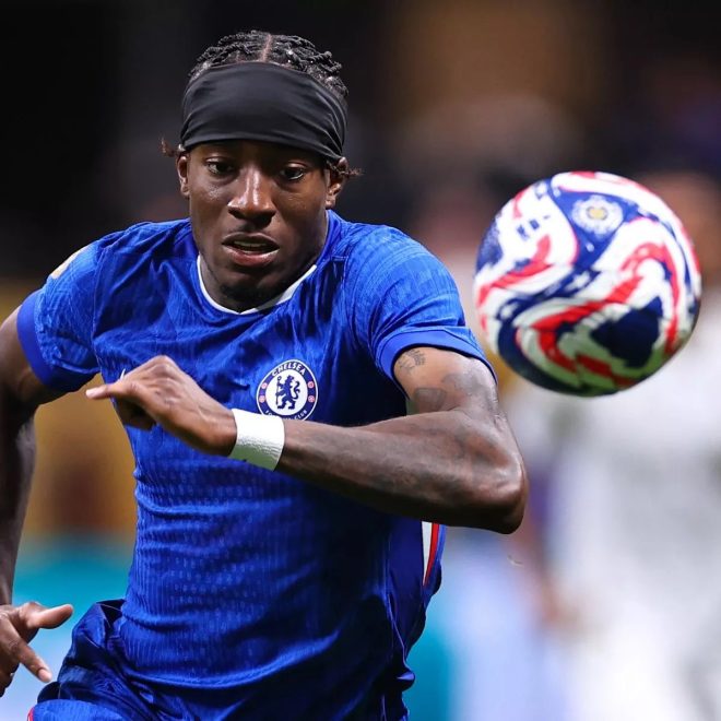 Arsenal's Shocking Bid for Chelsea's Rising Star! — Arsenal transfer news, Noni Madueke Chelsea exit, summer transfer rumors 2025
