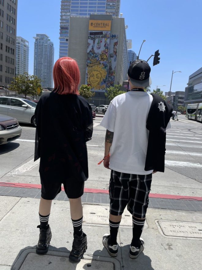 Authors Ignite Controversy at Enjin's Graffiti Event!
Kei Urana & Hideyoshi Andou Spark Debate!
Gachiakuta Unleashed: What’s the Real Story? — Enjin Graffiti Event, Japanese Manga Artists 2025, Urban Art Collaboration
