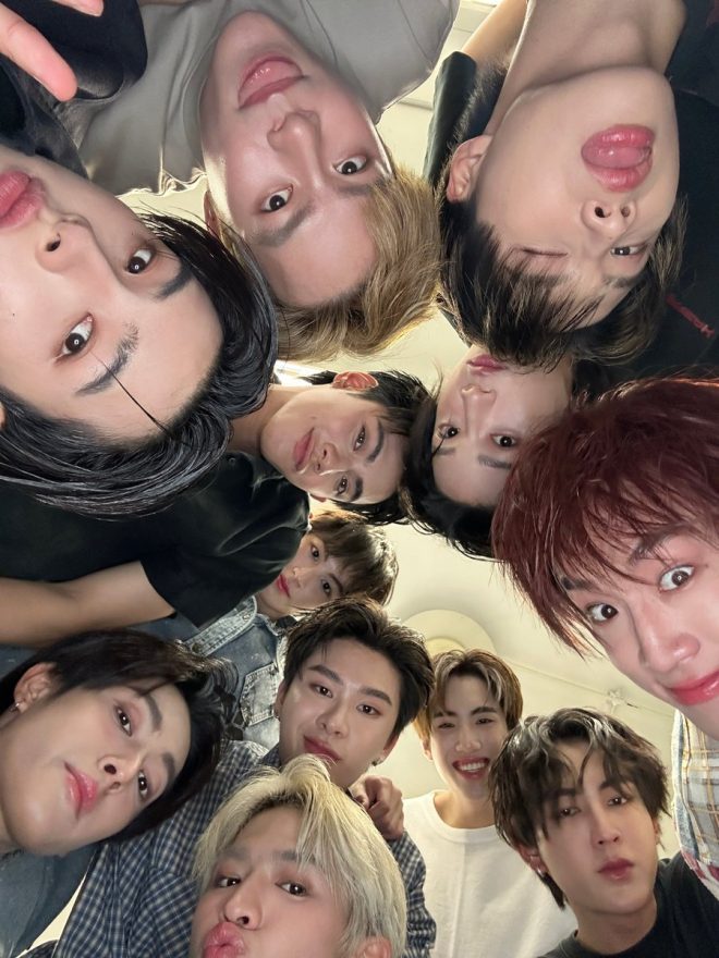 BOSS IN THE BUILDING: Is Sleep the New Revolution?
Official Video Sparks Controversy Among Fans! — ขอแวะมาส่งทุกคนเข้านอน, BOSS IN THE BUILDING เพลงใหม่, ฟังเพลงออนไลน์ 2025
