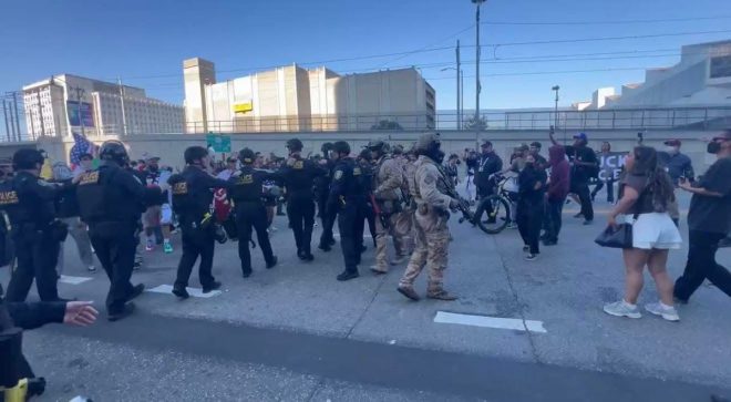 BREAKING: LA Rioters Clash with National Guard—What's Next? — Riot control measures, Los Angeles protests 2025, federal building unrest
