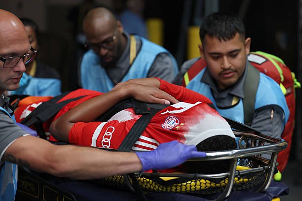 Breaking: Musiala's Injury Shocks Football World! — Jamal Musiala injury news, Bundesliga player injuries 2025, Musiala recovery timeline