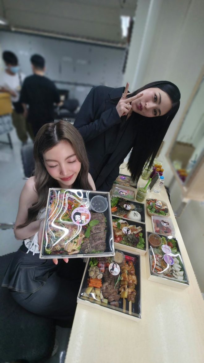 Breaking: Yummy Yummy 😋 Sparks Outrage in Tonight's Episode!  

เพียงเธอ  
OnlyYouTheSeries  
หลิงออม  
lingorm   —  Yummy Delights, Tasty Recipes, Delicious Treats