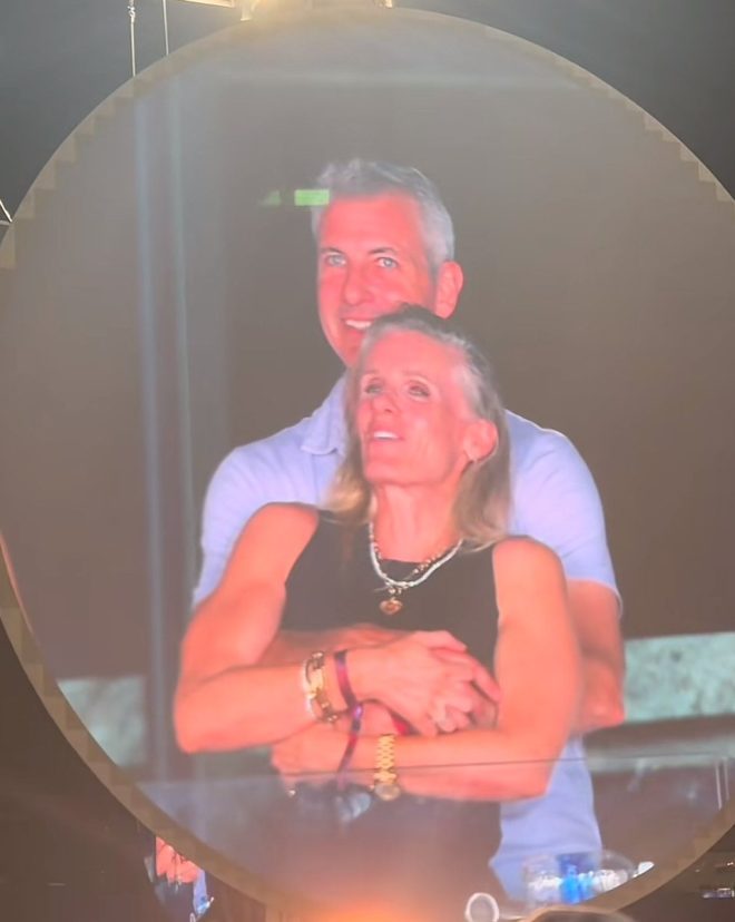 Coldplay Concerts: A Risk to Love and Careers? —  Coldplay concert safety, marriage and career risks, concert disaster prevention 2025
