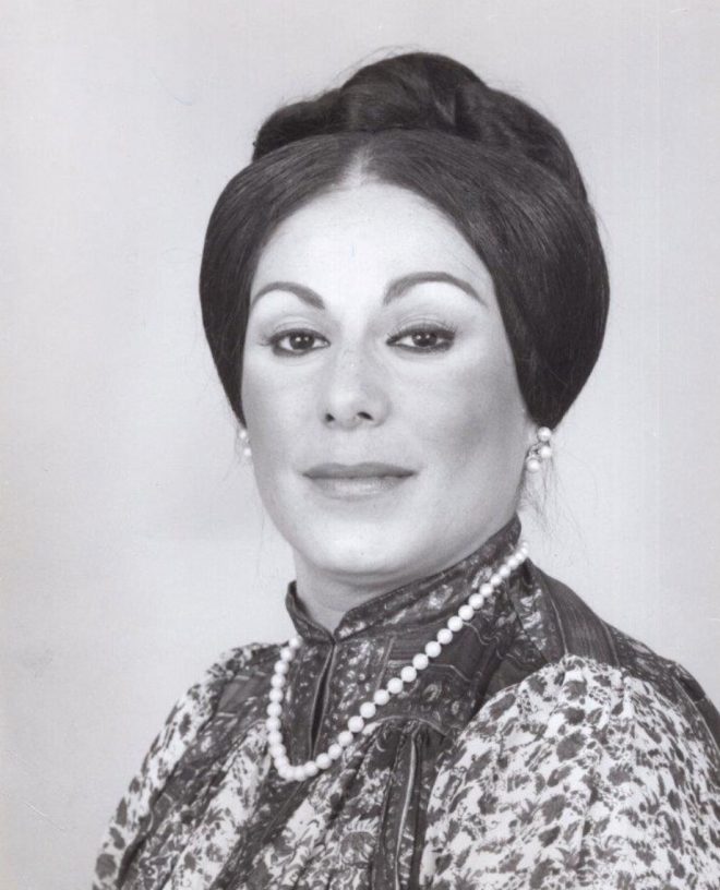 Death of Gilda Cruz-Romo, Beloved Mexican Soprano at 85