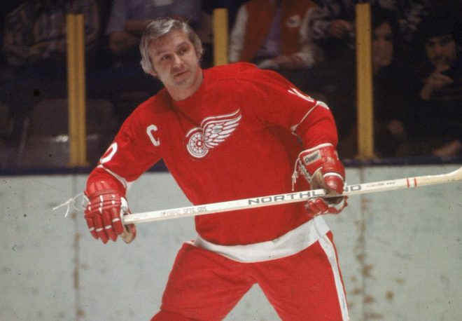 Death of Hockey Legend: Alex Delvecchio Passes at 93