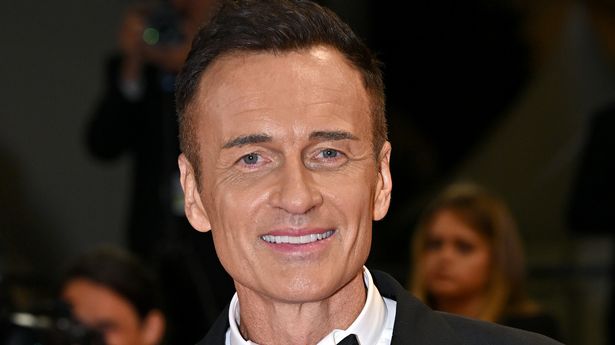 Death of Julian McMahon, Beloved Actor, at Age 56