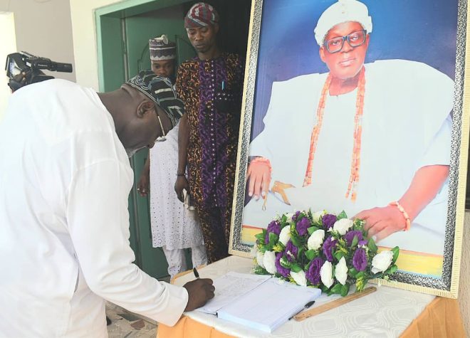 Death of Oba Dr. Akinloye Owolabi Olakulehin Shocks Ibadanland