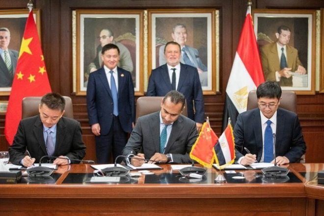 Egypt and China Ditch SWIFT: A Game-Changer in Finance? — Egypt China trade, local currency trade 2025, abandon SWIFT system