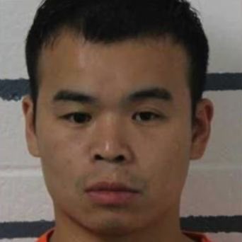 Escaped Detainee Found: Bloody Hands, No Pants! — immigration detainee escape news, manhunt for escaped inmate, Connecticut arrest breaking news