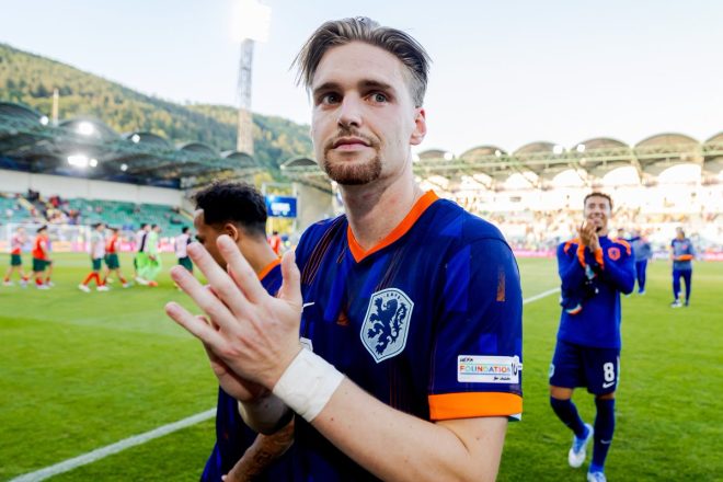 FC Porto's Shocking Move: Is Kenneth Taylor the Key Midfielder? — Kenneth Taylor FC Porto transfer news, FC Porto midfield targets 2025, Farioli Kenneth Taylor profile