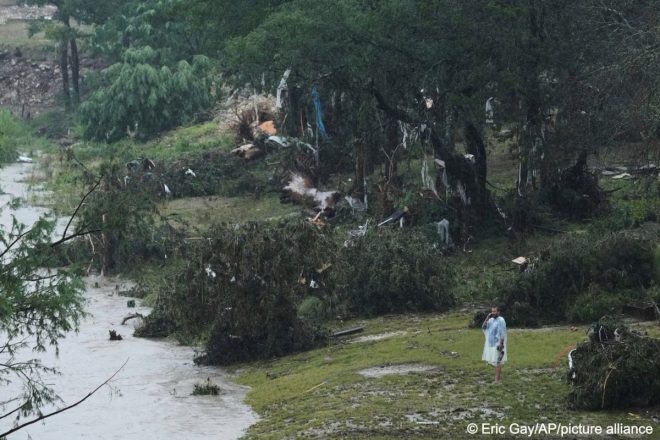 Flash Floods in Texas: Are We Ignoring Climate Warnings? — severe weather Central Texas, flash flood emergency Texas, torrential rain impact 2025