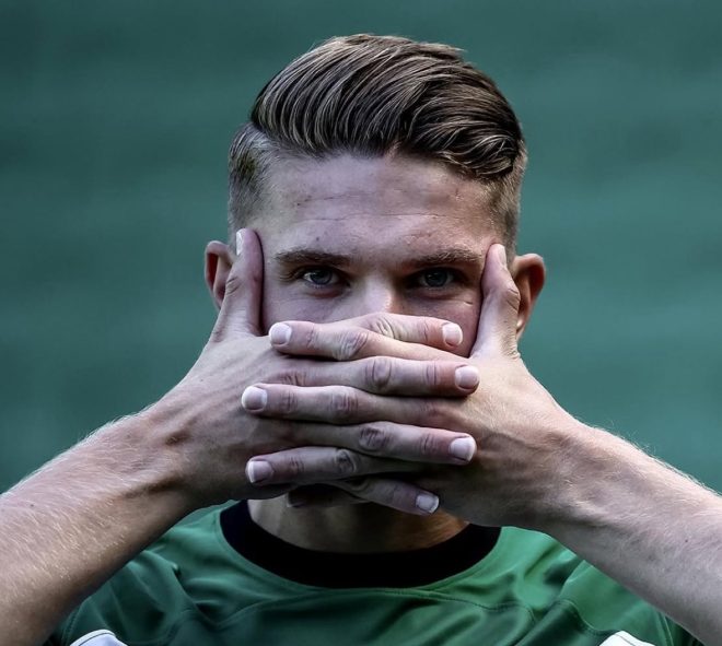 Gyökeres Deal Sparks Controversy: Who's Really Winning? — Transfer news updates, London football negotiations, Gyökeres transfer agreement