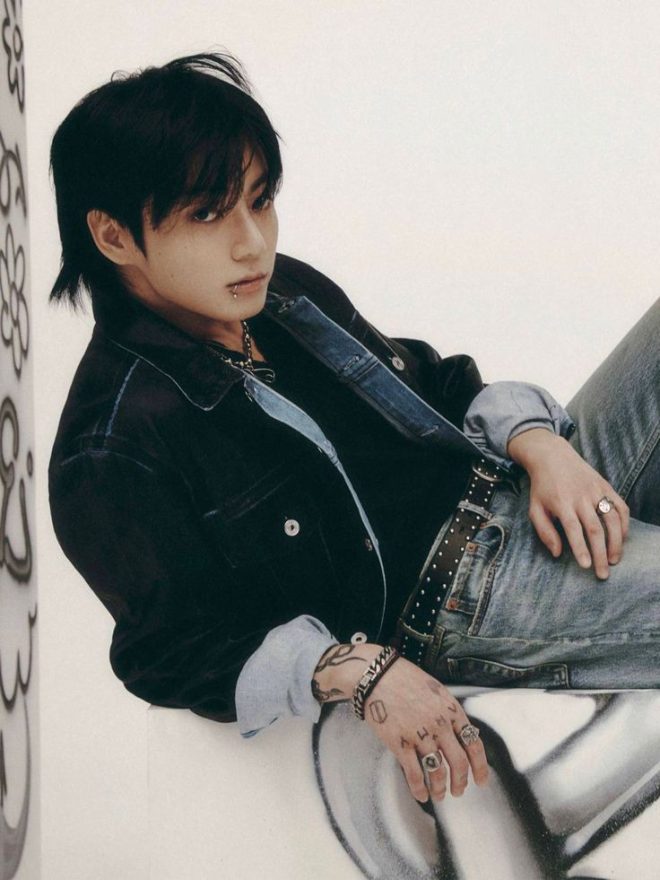 Jungkook Crowned World's Favorite K-Pop Idol: Why? — Jungkook global popularity 2025, K-pop male idol rankings, Arirang TV survey results