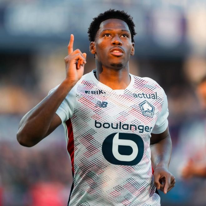 Juventus' Shocking Move: Will David Ditch His Team? — Juventus transfer news, Jonathan David Juventus deal, Serie A player negotiations