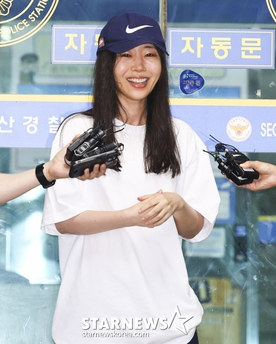 Min Heejin Acquitted: A Shocking Twist in HYBE Scandal! — Min Heejin trial verdict 2025, HYBE breach of trust news, South Korean legal cases 2025