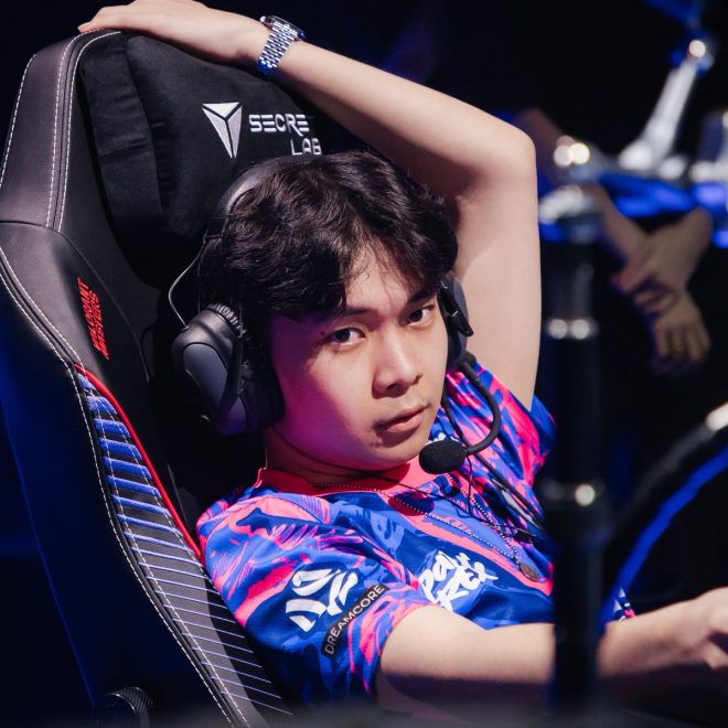 Mindfreak's Shocking Exit: Is Paper Rex Losing Its Edge? — restricted free agent news, esports player opportunities 2025, competitive gaming roster changes