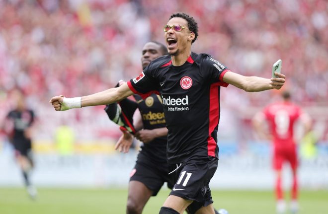 Newcastle's Shocking Move: Ekitike Deal on the Brink! — Hugo Ekitike transfer news, Newcastle United negotiations update, Eintracht Frankfurt player discussions