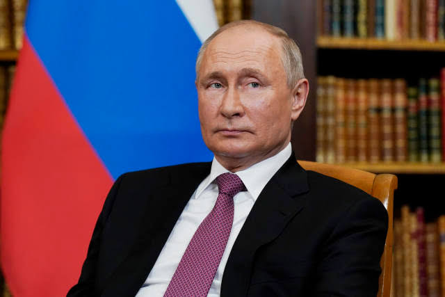 Putin Claims Iran's Nukes Will Promote Regional Peace! —  nuclear diplomacy, Middle East tensions, geopolitical news 2025