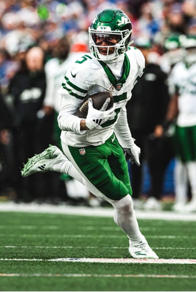 Record-Breaking Deal: Is Wilson Worth $31M/Year Already? — NFL contract extension news, record-breaking wide receiver deals, Garrett Wilson Jets contract 2025