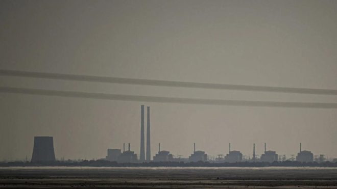 Russia's Shocking Move: Zaporizhzhia Nuclear Plant Blackout! — nuclear power crisis, Ukraine energy disruption, Zaporizhzhia blackout 2025