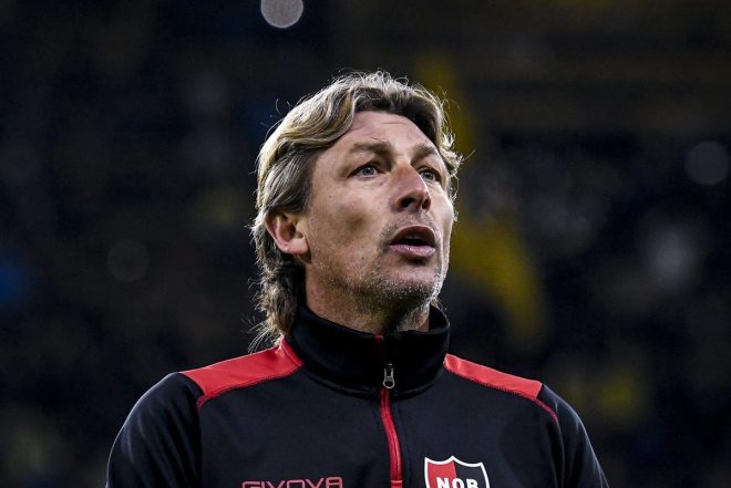 Shocking Move: Gabriel Heinze Joins Arsenal Coaching Staff! — Arsenal coaching staff updates, Gabriel Heinze news, former Argentina footballers coaching