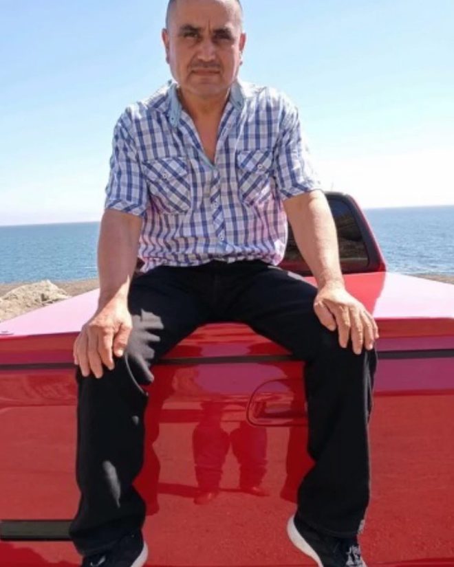 Tragic ICE Raid: Farmworker Plunges to His Death! — ICE raid fatalities, farmworker safety issues, immigration enforcement tragedies
