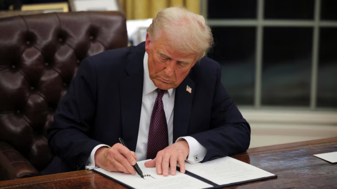Trump Fires Prosecutor Linked to Epstein's Dark Secrets! — Donald Trump federal prosecutor firing, Jeffrey Epstein Ghislaine Maxwell case, sex trafficking news 2025