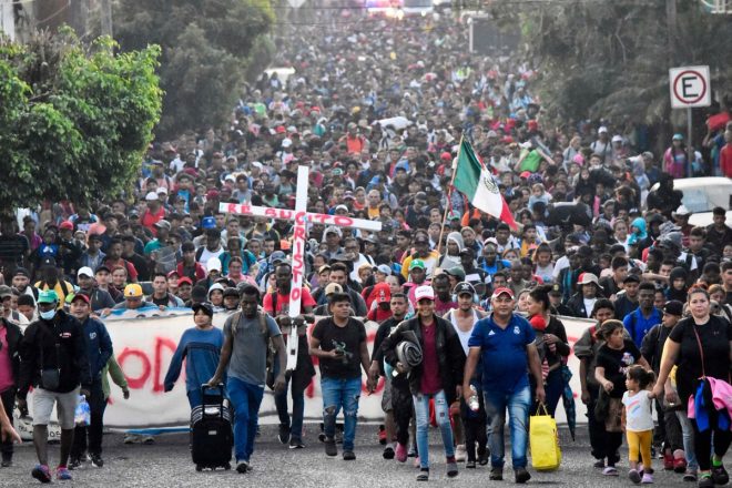 "Trump's Controversial Plan: National BAN on Welfare for Illegal Immigrants - Are You In Favor? #SupportTrump" — Trump immigration policy, illegal immigrants welfare ban, support Trump ban