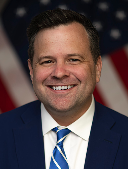 Trump's Director Accuses Powell: Scandal or Smokescreen? —  Trump Housing Director Investigation, Federal Reserve Political Bias, Jerome Powell Senate Testimony Scandal