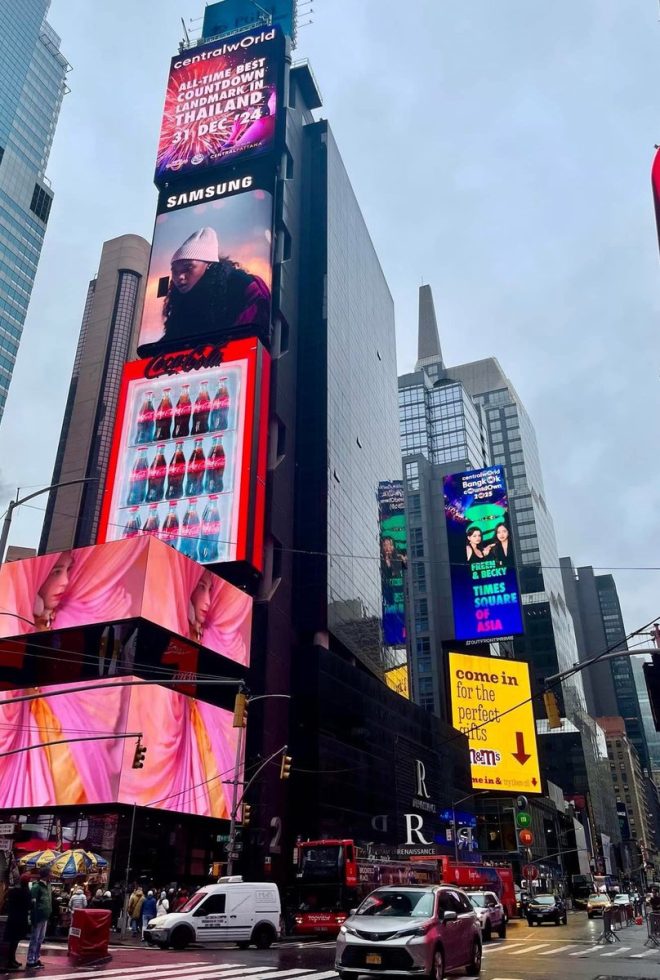 USA Demands Face-to-Face with FB: What’s the Real Agenda? —  USA Fans Celebrate FB, Meet FB in Times Square, FB's New Year Celebration 2025