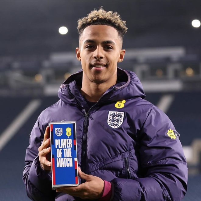 £37m Hutchinson Deal: Is Nottingham Forest's Ambition Worth It? —  Nottingham Forest transfers, Omari Hutchinson medical, Ipswich Town news