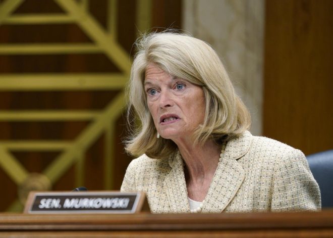 🚨 BREAKING: Governor Dunleavy to Primary Challenge Senator Murkowski in 2028 – Will Alaska Turn Red? #MAGA #ElectionControversy — Alaska Senate race, GOP primary, Lisa Murkowski challenge
Republican Governor, Mike Dunleavy, MAGA support
Trump victory, Alaska politics, 2028 primary