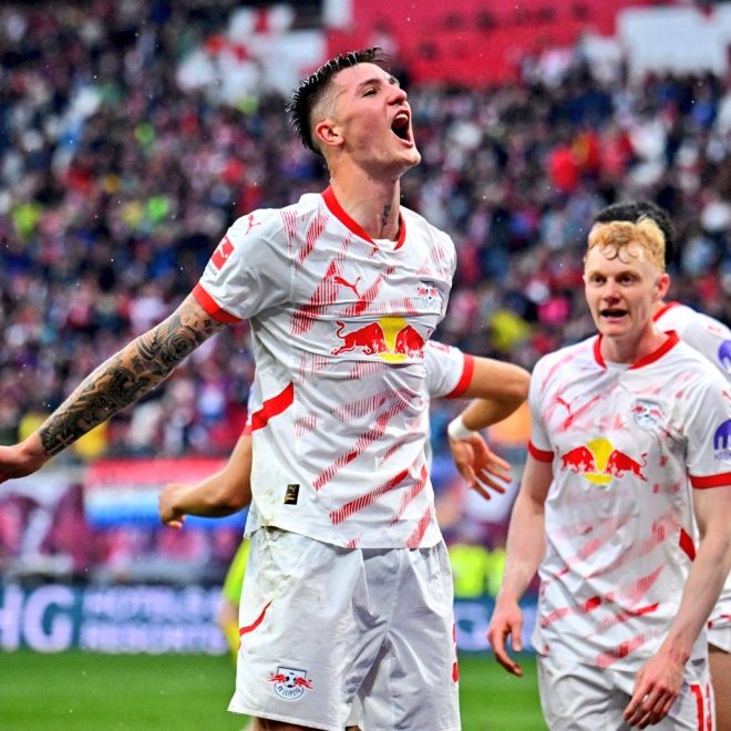 🚨 BREAKING: MUFC's Shocking Move for Leipzig's Star Striker! —  Manchester United transfer news, RB Leipzig striker transfer rumors, Benjamin Sesko Manchester United offer