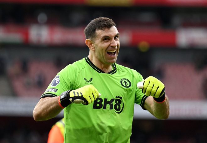 BREAKING: Man United's Shocking Goalkeeper Strategy Revealed! —  Man United transfer news, Emi Martínez updates, Senne Lammmens deal status