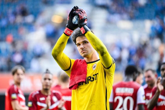 🚨🚨💣 BREAKING!! Manchester United's £17m Goalkeeper Gamble! — Manchester United transfer news, Senne Lammens signing update, André Onana competition 2025