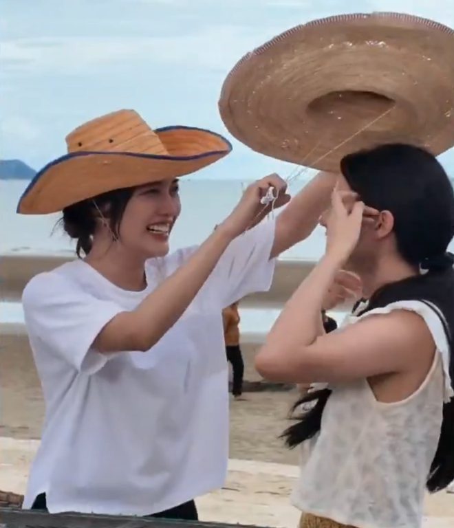 Breaking: Is This the Cutest Moment in Thai TV History? — เวลาที่มีความสุข, ช่วงเวลาที่น่ารัก, ยิ้มสดใส 2025
