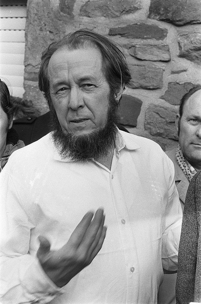 Death of Russian Writer Aleksandr Solzhenitsyn at 89  
Critic of Soviet Union, Author of "The Gulag Archipelago"
